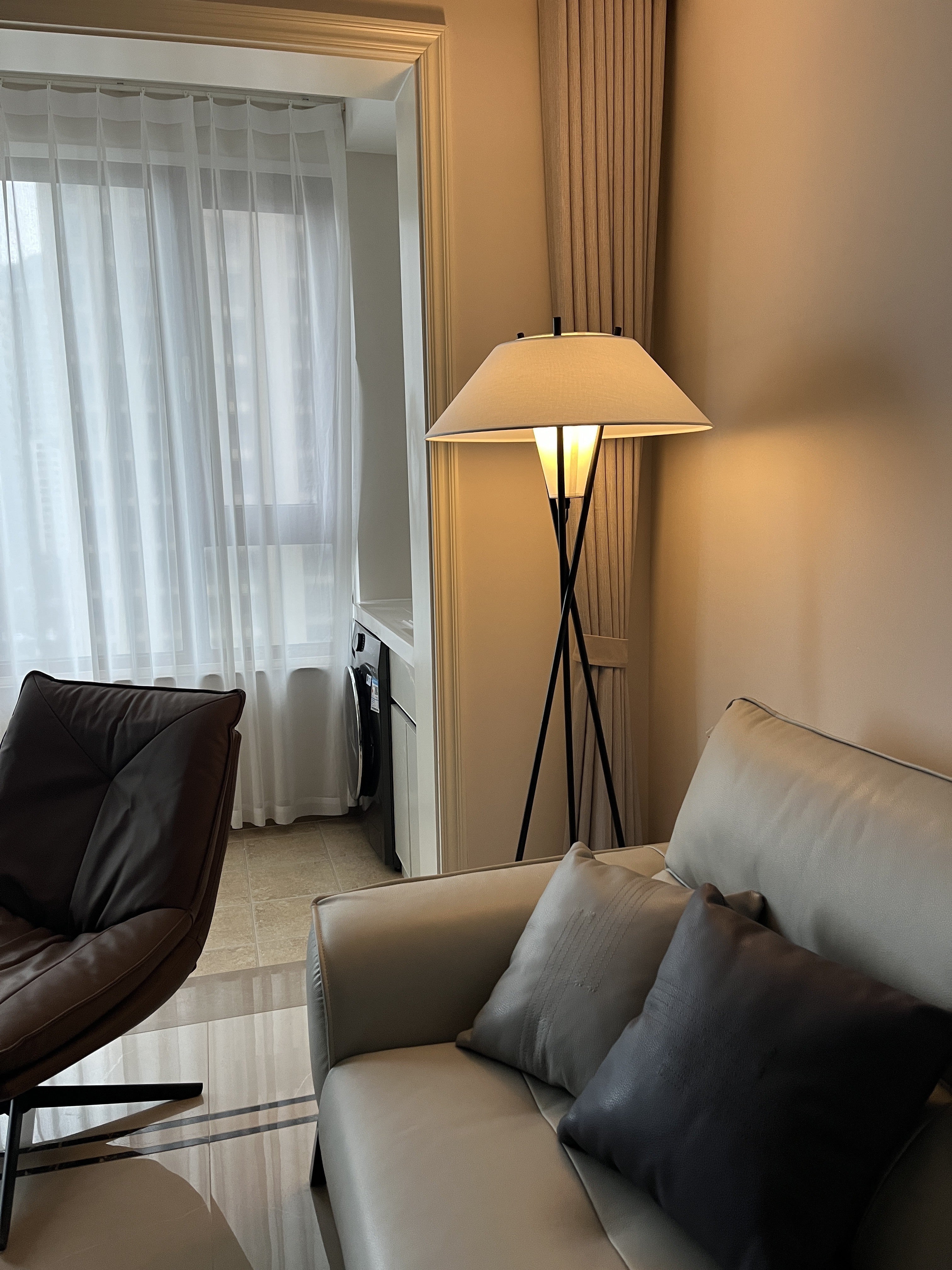 TFL-3280 Floor Lamps